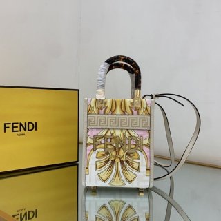 【フェンディ×ヴェルサーチェ 本物】Fendace◆Sunshine Mini ショッパーバッグ FD8051 【フェンディ×ヴェルサーチェ 本物】Fendace◆Sunshine Mini ショッパーバッグ FD8051