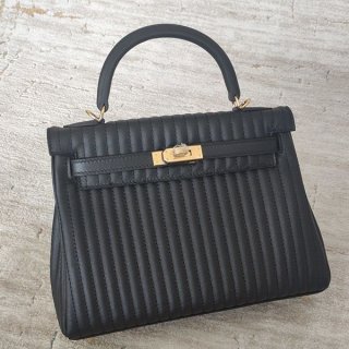 春もの新作エルメス ケリー 本物 Kelly25 トリコカラー 外縫いセリエ ナタ erj75765 春もの新作エルメス ケリー 本物 Kelly25 トリコカラー 外縫いセリエ ナタ erj75765