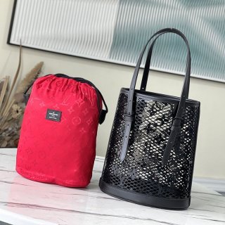 完売必至☆大人可愛い☆ ルイヴィトン バック サックバケツ 本物 PM M20352