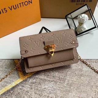 可愛い ルイヴィトン ショルダーバッグ 本物★モノグラム アンプラント ポルトフォイユヴァヴァン チェーン M69423 可愛い ルイヴィトン ショルダーバッグ 本物★モノグラム アンプラント ポルトフォイユヴァヴァン チェーン M69423
