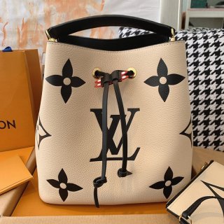 ★関税/送料込★ ルイヴィトン ショルダーバッグ 本物 CRAFTY ネオノエMM 2WAY モノグラム M56889 ★関税/送料込★ ルイヴィトン ショルダーバッグ 本物 CRAFTY ネオノエMM 2WAY モノグラム M56889