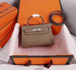 ☆超人気☆エルメス ケリーミニ2 カザックコピー エプソン シルバー金具he26110 ☆超人気☆エルメス ケリーミニ2 カザックコピー エプソン シルバー金具he26110