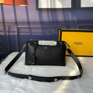 ★日本!!人気!フェンディ バイ ザ ウェイ 本物 ミディアム レザー ボストンバッグ fev95486 ★日本!!人気!フェンディ バイ ザ ウェイ 本物 ミディアム レザー ボストンバッグ fev95486
