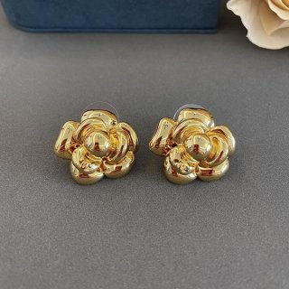 大人気!シャネル ピアス 本物 メタル & ラムスキン cc カメリア shx78192 大人気!シャネル ピアス 本物 メタル & ラムスキン cc カメリア shx78192