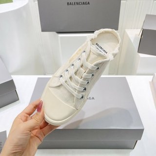 定番バレンシアガ PARIS スニーカー 本物 ミュール ホワイト bab10527 定番バレンシアガ PARIS スニーカー 本物 ミュール ホワイト bab10527