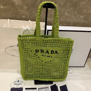 人気No1 プラダ かごバッグ★ラフィアトートバッグ 本物 ロゴ刺繍ストロー pun18203 人気No1 プラダ かごバッグ★ラフィアトートバッグ 本物 ロゴ刺繍ストロー pun18203