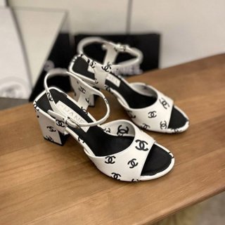 稀少シャネル サンダル コピー プリント ラムスキン G38969X56530K4156 稀少シャネル サンダル コピー プリント ラムスキン G38969X56530K4156