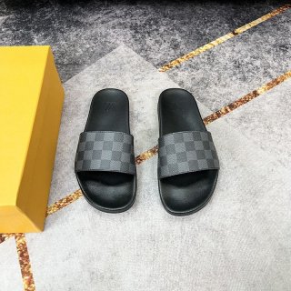 稀少早く届く ルイヴィトン サンダル コピー サンバス ライン ミュール vuu03143 稀少早く届く ルイヴィトン サンダル コピー サンバス ライン ミュール vuu03143