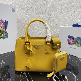ギフトに最適 プラダ ショルダーバッグ本物 3way pul76104 ギフトに最適 プラダ ショルダーバッグ本物 3way pul76104