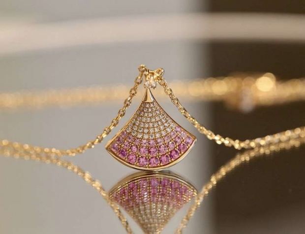 目を惹くカラー ブルガリ ビーゼロワン ネックレス 本物 DIVAS DREAM☆ローズGold＆輝くダイヤ☆ネックレスS310 Buf46484