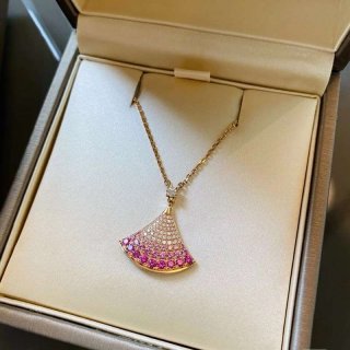 人気急上昇 ブルガリ DIVAS DREAM 本物☆ローズGold＆輝くダイヤ☆ネックレス ZP36000