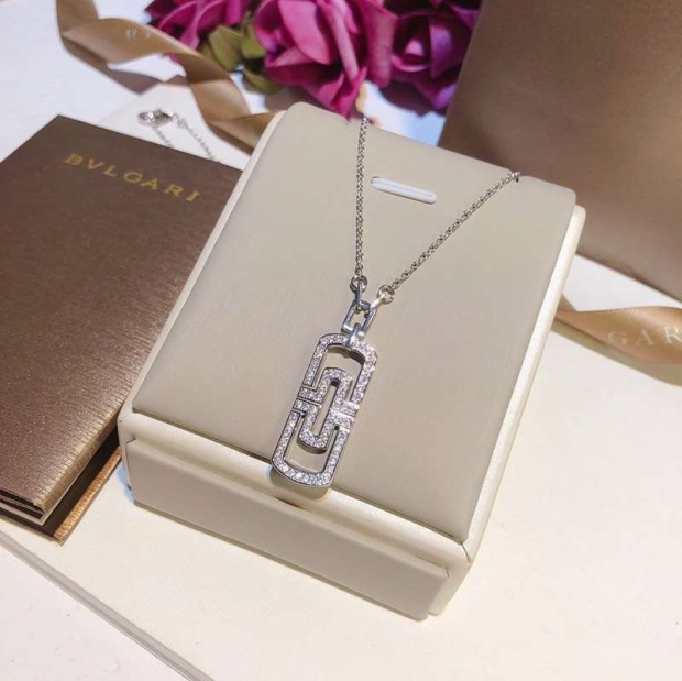 ★日本!!人気！ブルガリ ダイヤ ネックレス 本物N級品 18K ゴールド【追跡付】 Buj65041