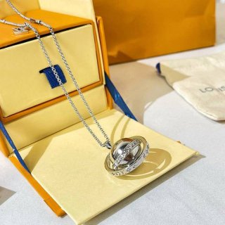 人気急上昇ルイ ヴィトン ペンダント ネックレス 本物 ユニセックス M00327 人気急上昇ルイ ヴィトン ペンダント ネックレス 本物 ユニセックス M00327