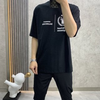 送料込バレンシアガ コピー WFP ミディアム Tシャツ ブラック bai24340 送料込バレンシアガ コピー WFP ミディアム Tシャツ ブラック bai24340