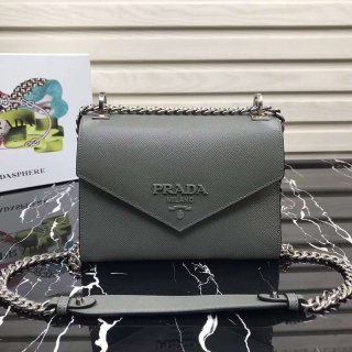 新作 プラダ ショルダーバッグ 本物 早い者勝ち puj34830 新作 プラダ ショルダーバッグ 本物 早い者勝ち puj34830