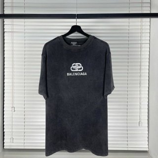超話題!バレンシアガ 本物 オーバーサイズBB tシャツ bab81456 超話題!バレンシアガ 本物 オーバーサイズBB tシャツ bab81456