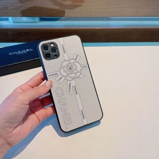 【日本未発売】シャネル iPhoneケース 本物 スマホケースすぐ届く！ shm84953
