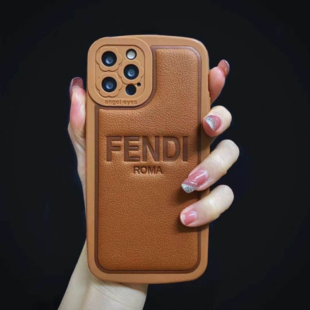 最安値挑戦 フェンディ iPhone 13/12/11/ Pro ケース スマートフォンケース 本物 fek21165