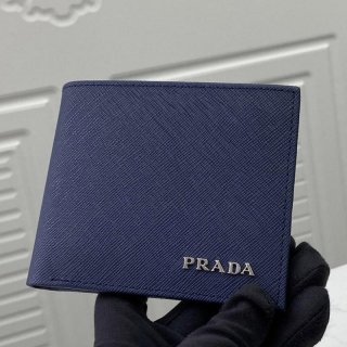 《大人気》プラダ レザー折りたたみ財布 本物 pui67139 《大人気》プラダ レザー折りたたみ財布 本物 pui67139