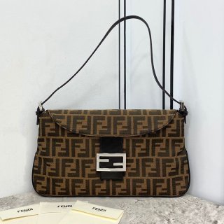 21-22AWフェンディ バゲット コピー ファブリック バッグ fem88952 21-22AWフェンディ バゲット コピー ファブリック バッグ fem88952