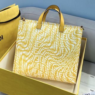 目を惹くカラーフェンディ サンシャイン コピー FFファブリックショッパー fez80600 目を惹くカラーフェンディ サンシャイン コピー FFファブリックショッパー fez80600