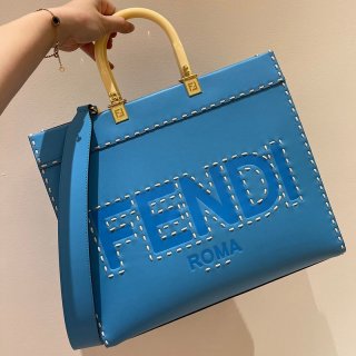 ★日本!!人気!フェンディ 本物 サンシャイン ミディアム レザーショッパー fen57003 ★日本!!人気!フェンディ 本物 サンシャイン ミディアム レザーショッパー fen57003