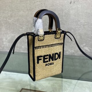 希少色すぐ届 フェンディ ミニショッパーバッグ コピー ラフィア 8BS051AFQPF0VPJ 希少色すぐ届 フェンディ ミニショッパーバッグ コピー ラフィア 8BS051AFQPF0VPJ