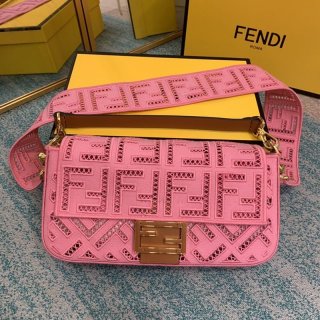 日本未入荷フェンディ バゲット キャンバス バッグ コピー/刺繍 feu38678