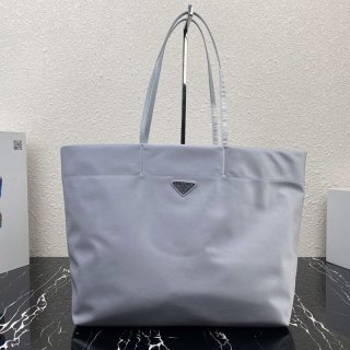 春もの新作【プラダ】Re Nylon サフィアーノレザー トートバッグ 本物 put47663 春もの新作【プラダ】Re Nylon サフィアーノレザー トートバッグ 本物 put47663