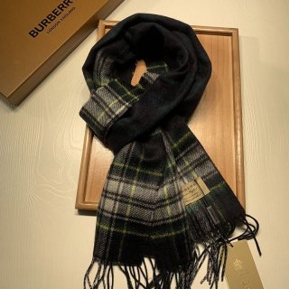 送料込バーバリー リバーシブル チェック カシミアスカーフ 本物 Bah16936 送料込バーバリー リバーシブル チェック カシミアスカーフ 本物 Bah16936