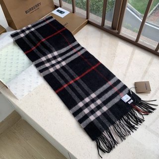 ☆超人気☆バーバリー クラシック カシミヤ チェック マフラー 本物 Bak60689 ☆超人気☆バーバリー クラシック カシミヤ チェック マフラー 本物 Bak60689