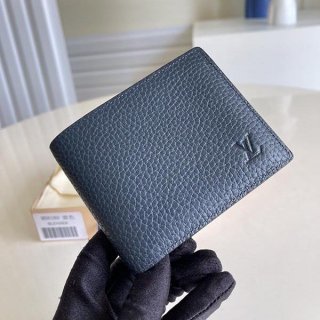 新作 ルイヴィトン 財布 コピー ポルトフォイユ ミュルティプル 折り財布 M58189 新作 ルイヴィトン 財布 コピー ポルトフォイユ ミュルティプル 折り財布 M58189