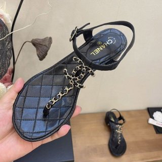 シャネル サンダル コピーcc ロゴ 黒 送料込み 靴 コルク 革 チェーン shi84081 シャネル サンダル コピーcc ロゴ 黒 送料込み 靴 コルク 革 チェーン shi84081