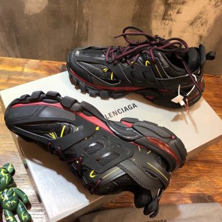 超希少! バレンシアガ スニーカー コピー メンズ人気トラックトレーナー 入手困難カラー baw41025 超希少! バレンシアガ スニーカー コピー メンズ人気トラックトレーナー 入手困難カラー baw41025