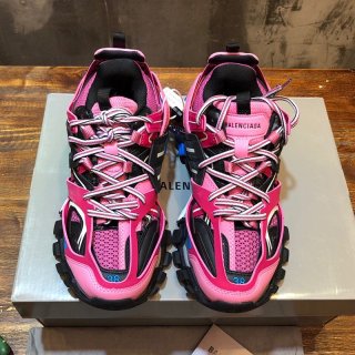【即発】バレンシアガ スニーカー メンズ人気トラックトレーナー 本物 入手困難カラー baz81300 【即発】バレンシアガ スニーカー メンズ人気トラックトレーナー 本物 入手困難カラー baz81300