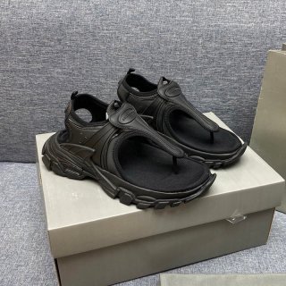 ★関税/送料込★バレンシアガ サンダル 本物 TRACK トング サンダル 618089W2PA11000 サンダル トリプルs