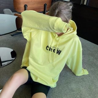 世界中で大人気バレンシアガ パーカー 本物 CREW ミディアムフィットフーディー bad84810