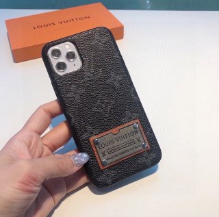 ルイヴィトン ケース 本物☆新作 IPHONE13/12/11 vuc60477 ルイヴィトン ケース 本物☆新作 IPHONE13/12/11 vuc60477