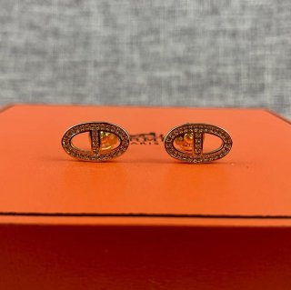 欲しい超限定【人気】★エルメス★ニューファランドール 本物 ゴールドピアス erl00156 欲しい超限定【人気】★エルメス★ニューファランドール 本物 ゴールドピアス erl00156