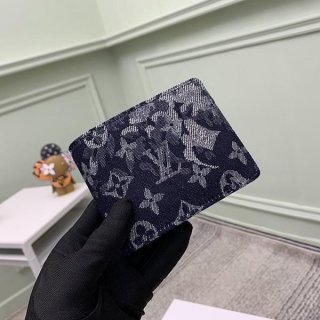 国内発☆LV新作 ルイヴィトン 財布 本物 ポルトフォイユミュルティプル スマート モノグラム M80031 国内発☆LV新作 ルイヴィトン 財布 本物 ポルトフォイユミュルティプル スマート モノグラム M80031
