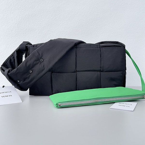 一目惚れボッテガヴェネタ ショルダーバッグ 本物 bof38979
