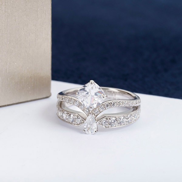 ショーメ 本物 JOSéPHINE AMOUR D‘AIGRETTE」「ジョゼフィーヌ」コレクション アムール デグレット リング shs81711