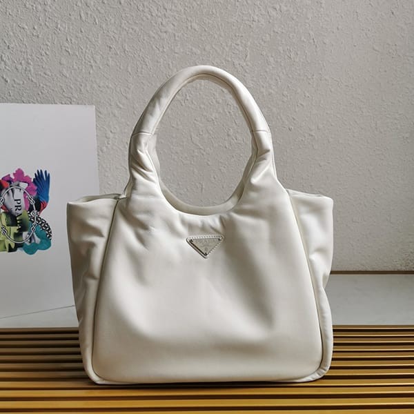おすすめプラダ ソフト パデッドナッパレザー ハンドバッグ 本物 puh37363