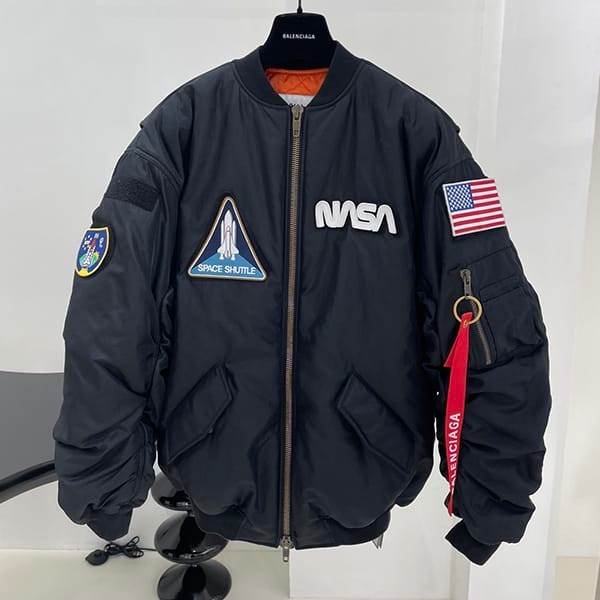 追跡付き 安いバレンシアガ NASA コラボ 本物 オーバーサイズ ボンバージャケット bat82782