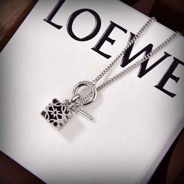 【人気商品】ロエベ Anagram アナグラム 本物 ネックレス lom70891