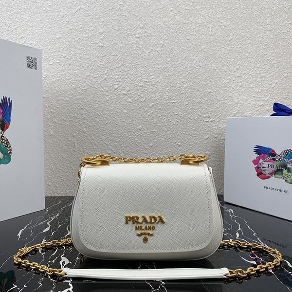 プレゼント最適プラダ サフィアーノレザー ショルダーバッグ 本物 pur98525
