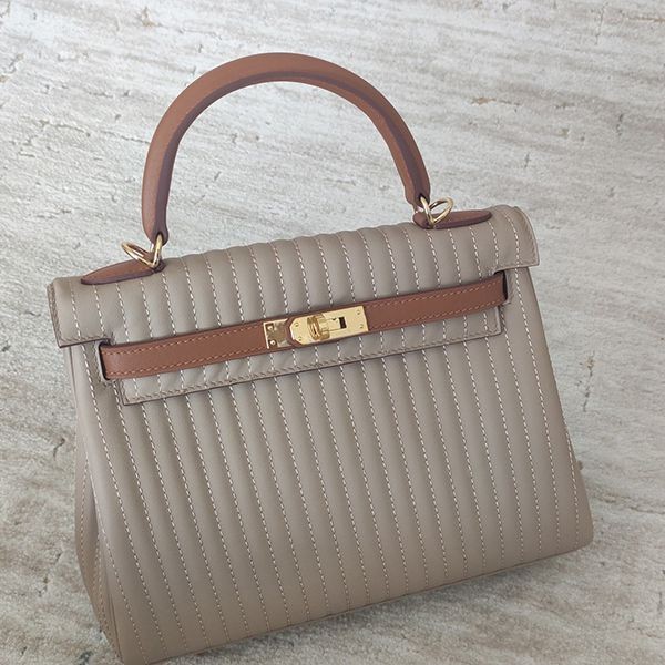 世界中で大人気エルメス ケリー Kelly25 本物 トリコカラー 外縫いセリエ ナタ erm15175